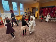 Andělský a čertovský rej